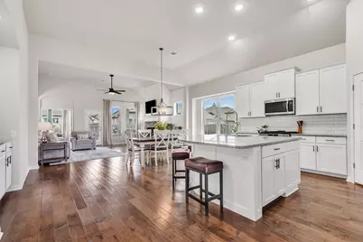 117 Fattoria Cove, Liberty Hill, TX 78642 - Photo 8