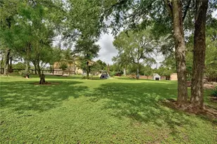130 La Paz Pl, Cedar Creek, TX 78612 - Photo 2
