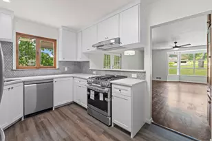 1110 Somerset Ave, Austin, TX 78753 - Photo 12