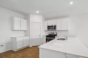 12020 Pike Bnd, Mustang Ridge, TX 78610 - Photo 10