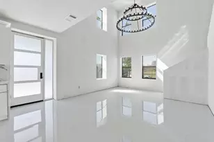 109 La Fortuna Dr, Del Valle, TX 78617 - Photo 4