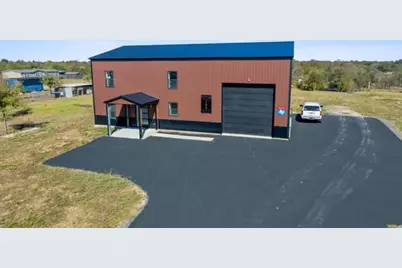 109 La Fortuna Drive, Del Valle, TX 78617 - Photo 2