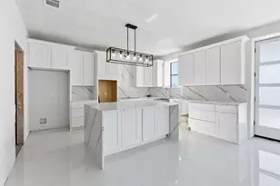 109 La Fortuna Dr, Del Valle, TX 78617 - Photo 6