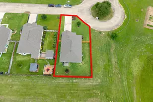 1401 Timber Oaks Dr, Brenham, TX 77833 - Photo 18