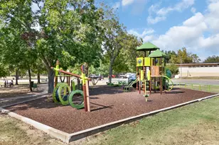 25812 Jasmine Sprig Ln, Elgin, TX 78621 - Photo 32