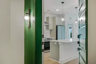 2500 Longview St, Austin, TX 78705 - Photo 6