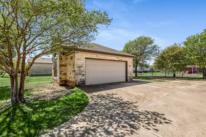109 Kendra Drive, Liberty Hill, TX 78642 - Photo 40