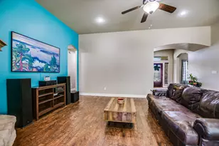 109 Kendra Dr, Liberty Hill, TX 78642 - Photo 12