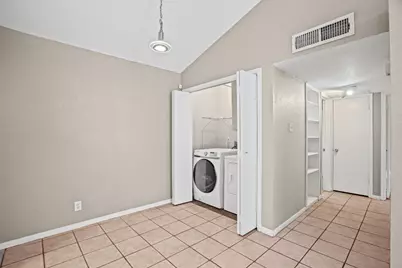 1601 Faro Drive #1504, Austin, TX 78741 - Photo 6