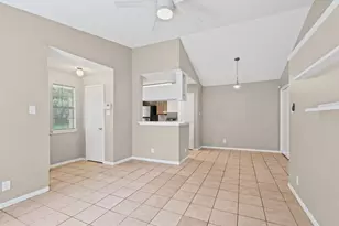 1601 Faro Dr, Austin, TX 78741 - Photo 2