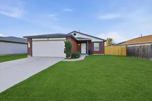 163 Keegans Way, Kyle, TX 78640 - Photo 2