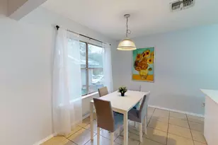 7611 Lunar Dr, Austin, TX 78745 - Photo 10