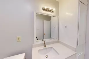 7611 Lunar Dr, Austin, TX 78745 - Photo 14