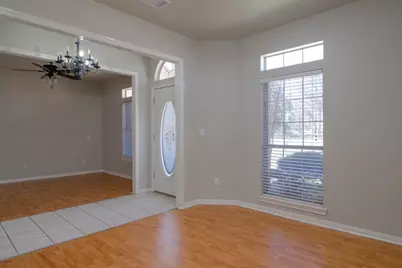 504 Oakwood Boulevard, Round Rock, TX 78681 - Photo 6