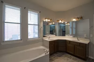 504 Oakwood Blvd, Round Rock, TX 78681 - Photo 14