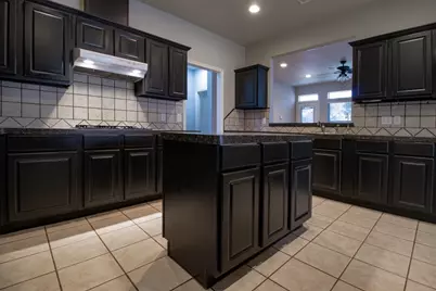 504 Oakwood Boulevard, Round Rock, TX 78681 - Photo 10