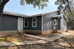 5303 B Thunderbird St, Lago Vista, TX 78645 - Photo 2