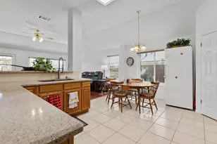 3624 Flora Vista Loop, Round Rock, TX 78681 - Photo 10