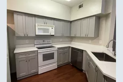 2320 Gracy Farms Lane #916, Austin, TX 78758 - Photo 1
