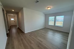 128 Skyview Farm Ln, Liberty Hill, TX 78642 - Photo 4