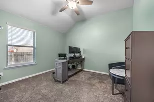 101 Ozark Dr, Hutto, TX 78634 - Photo 12