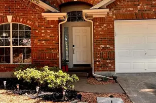 2008 Petrified Forest Dr, Austin, TX 78747 - Photo 2