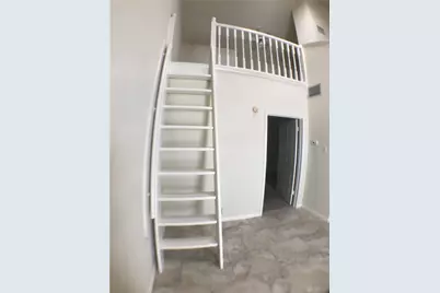 502 W 17th Street #I, Austin, TX 78701 - Photo 6