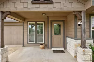 621 Amber Ln, Jarrell, TX 76537 - Photo 2