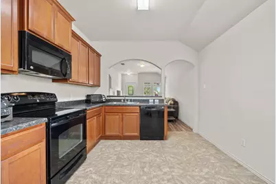 621 Amber Lane, Jarrell, TX 76537 - Photo 10