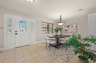 224 Maple Dr, Mountain City, TX 78610 - Photo 12