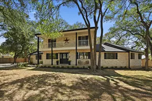 224 Maple Dr, Mountain City, TX 78610 - Photo 1