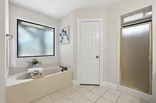 224 Maple Dr, Mountain City, TX 78610 - Photo 26