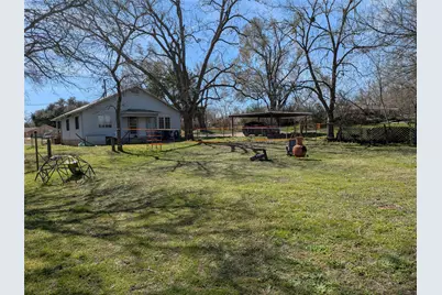 528 Old McDade Road, Elgin, TX 78621 - Photo 24