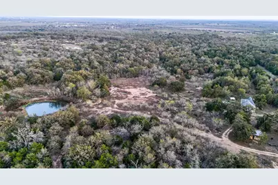 137 Shady Oaks Loop, Cedar Creek, TX 78612 - Photo 8