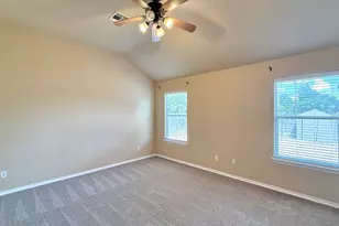 1473 Rainbow Parke Dr, Round Rock, TX 78665 - Photo 12