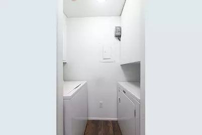 806 W 24th Street #210, Austin, TX 78705 - Photo 10