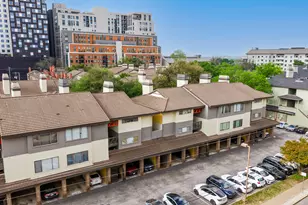 806 W 24th St, Austin, TX 78705 - Photo 20