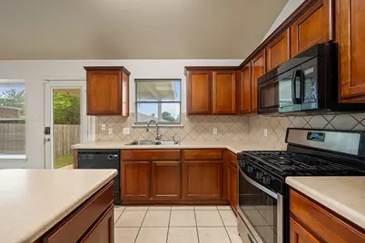 3232 Clinton Place, Round Rock, TX 78665 - Photo 10