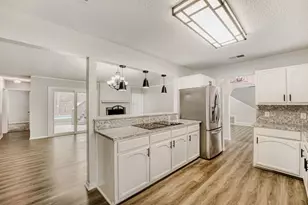 3902 Hillside Dr, Round Rock, TX 78681 - Photo 8