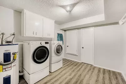 3902 Hillside Drive, Round Rock, TX 78681 - Photo 12