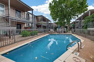 5820 Berkman Dr, Austin, TX 78723 - Photo 2