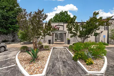 5820 Berkman Drive #120, Austin, TX 78723 - Photo 2
