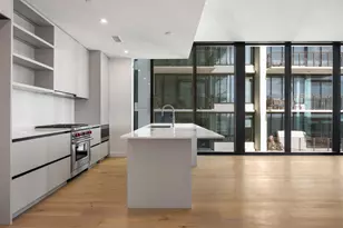 610 Davis St, Austin, TX 78701 - Photo 10