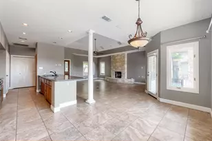 1607 Clubhouse Hill Dr, Spicewood, TX 78669 - Photo 16