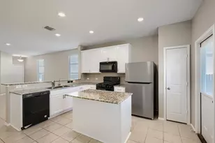 324 Harper Ln, Georgetown, TX 78626 - Photo 6