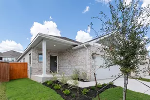 227 James Caird Dr, Kyle, TX 78640 - Photo 2