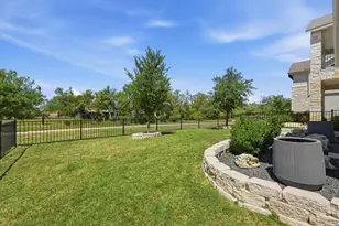 105 Mount Ord Ln, Dripping Springs, TX 78620 - Photo 4