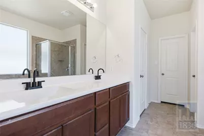 18713 Falcon Pointe Boulevard, Pflugerville, TX 78660 - Photo 18