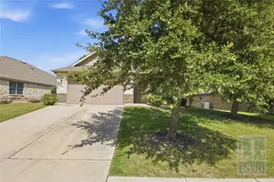 18713 Falcon Pointe Blvd, Pflugerville, TX 78660 - Photo 2