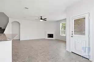 18713 Falcon Pointe Blvd, Pflugerville, TX 78660 - Photo 10